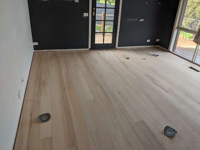 Black-stained Tasmanian Oak project photo 12