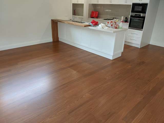 Brown-stained Australian Chestnut project photo 4