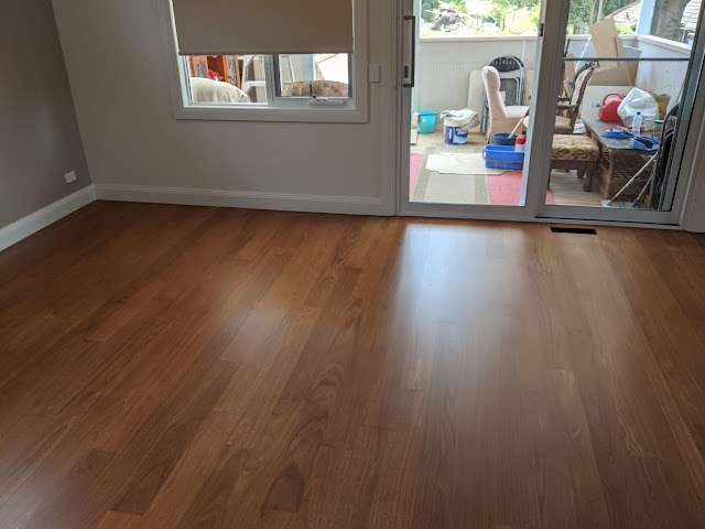 Brown-stained Australian Chestnut project photo 10