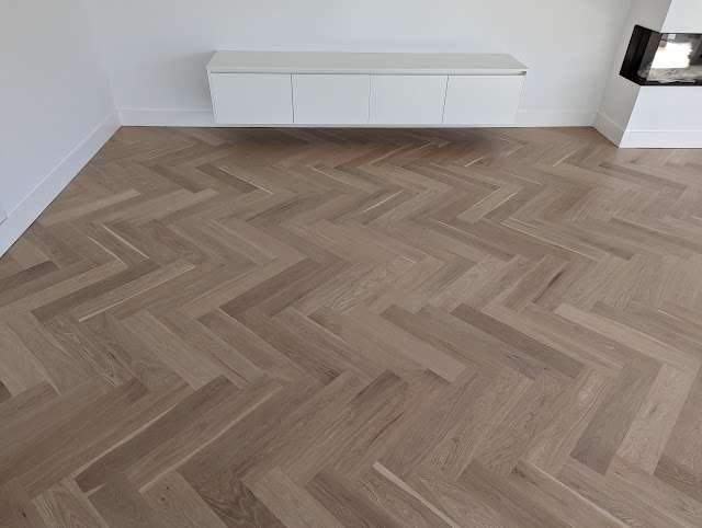 Whitewashed Oak Herringbone project photo 4