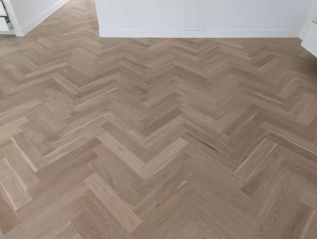 Whitewashed Oak Herringbone project photo 8