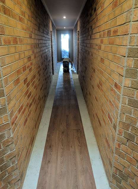 Como Vinyl Plank Installation project photo 7